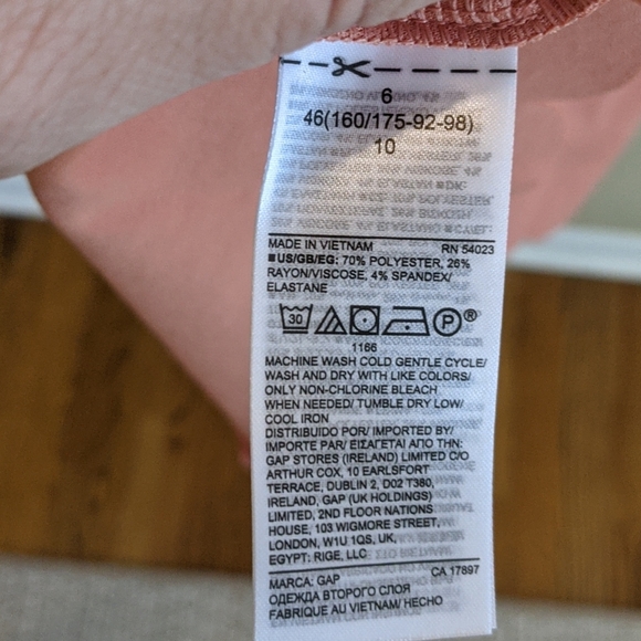 NWT GAP Fit & Flare Ponte Dress, Size 6 - Picture 9 of 9